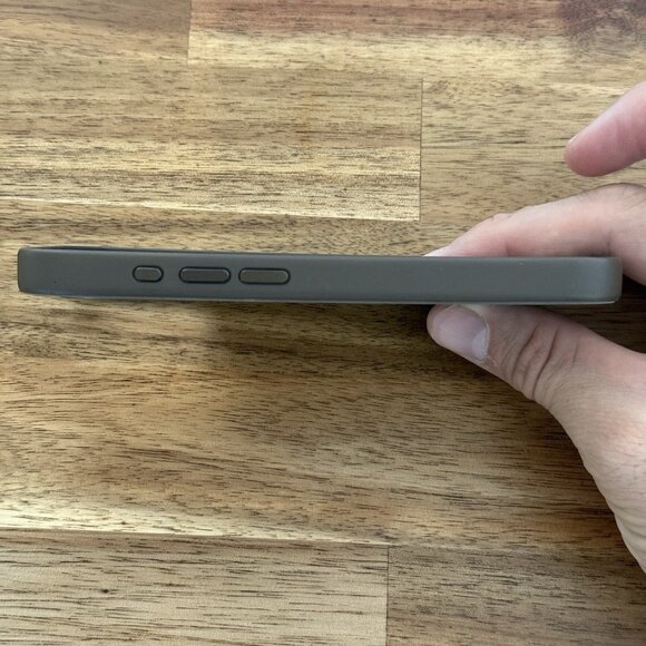 OEM Genuine Apple iPhone 15 Pro 6.1" Fine Woven Case in Taupe MagSafe - Picture 9 of 10